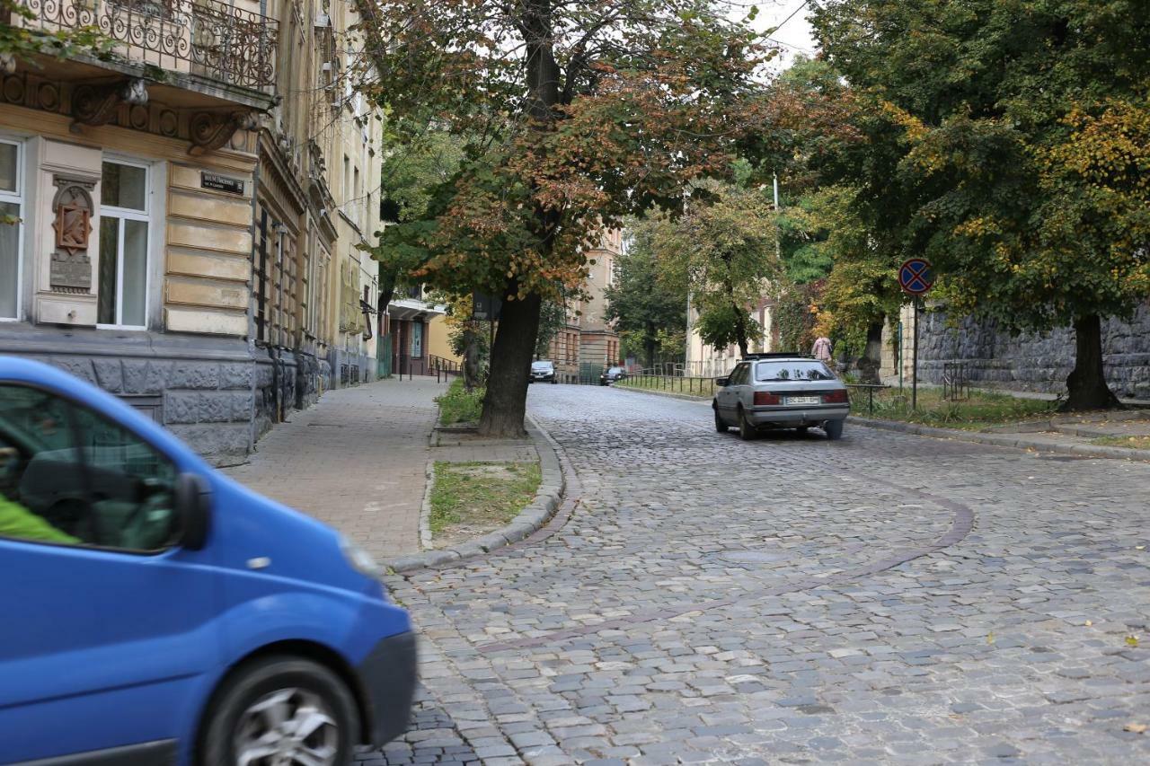 Galllery Lviv Exterior photo